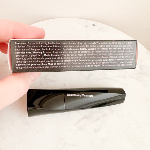 NEW Mary Kay Lash Intensity Mascara Black .32oz - Picture 6 of 7